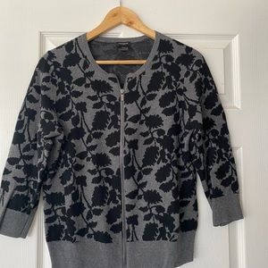 Light zip up sweater!